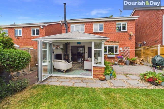 48 Sycamore Drive, Stafford photo 3