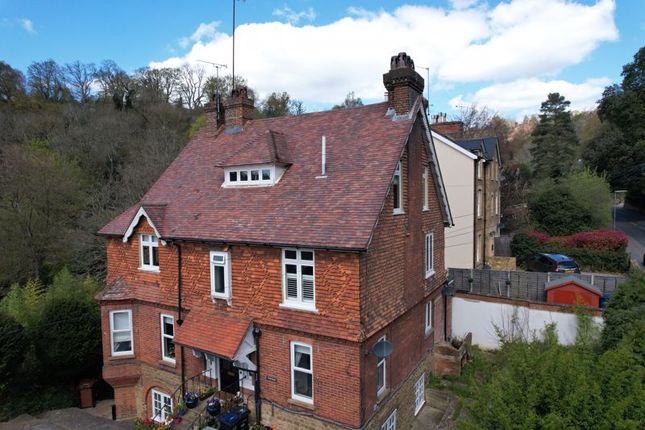 Thumbnail Property to rent in Charterhouse Road, Godalming