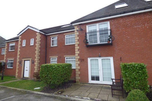 Flat to rent in Deyes Court, Liverpool