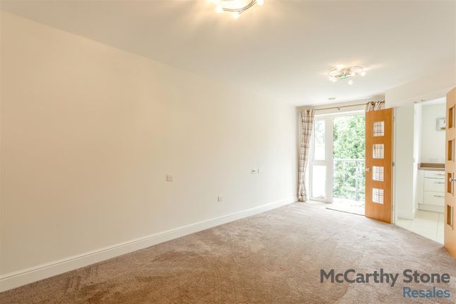 53 Wardington Court, Welford Road, Northampton photo 3