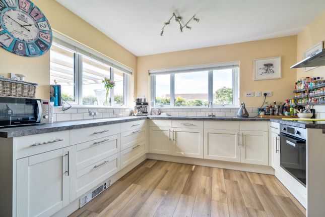 1, Coombesend Road, Newton Abbot photo 4