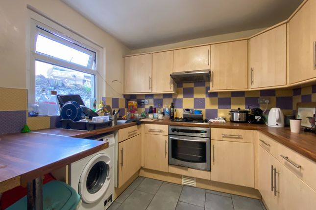 82, May Street, Cardiff photo 2