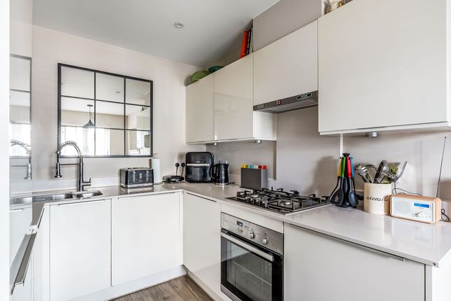 32 Hedgerow Lane, Tunbridge Wells photo 4