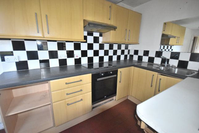 2 Flatwood, Cenarth, Newcastle Emlyn photo 2