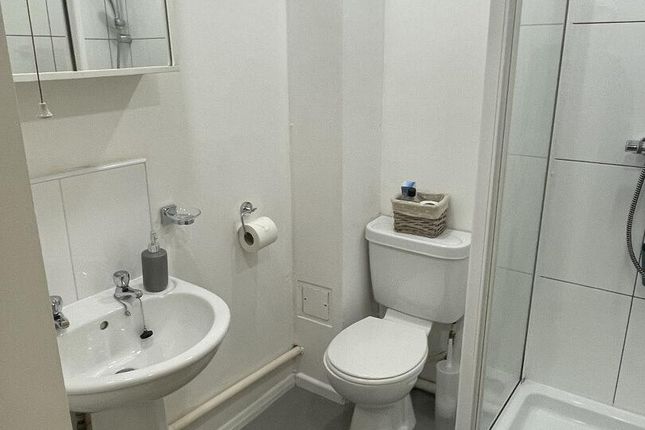 S8, Jarrom Street, Leicester photo 3