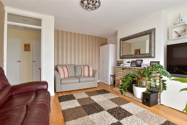 Venner Avenue, Cowes photo 4