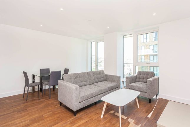 Thumbnail Flat to rent in Duncombe House, Woolwich, London