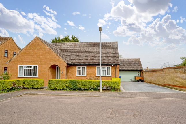 Detached bungalow for sale in Canmore Close, Sawtry, Cambridgeshire.