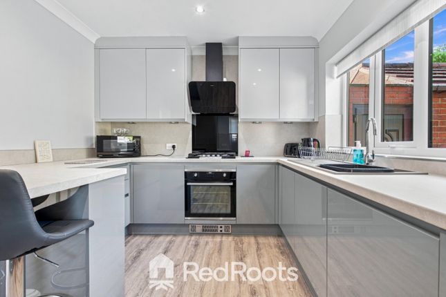 57 Mill Lane, Warmsworth, South Yorkshire photo 3