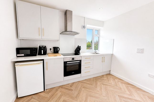 102, Swallands Road, London photo 4