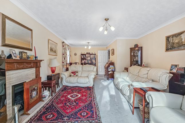 5, Wynemares, Sawston photo 2