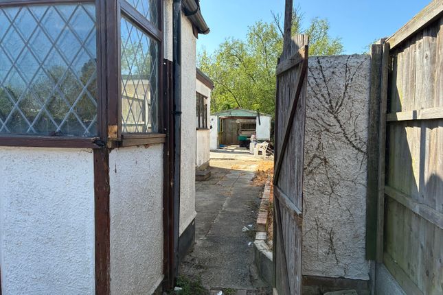 Hannazone, Burnt Mills Road, Basildon, Burnt Mills Road, Basildon, Basildon photo 3
