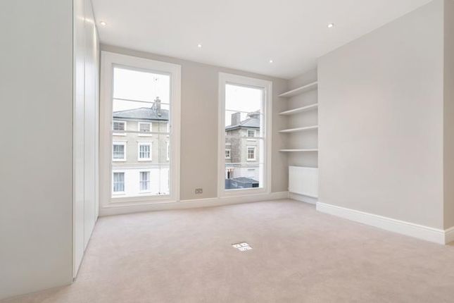 Terraced house to rent in Clifton Hill, St John's Wood, London
