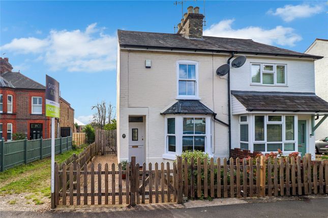 Thumbnail Semi-detached house for sale in Upper Highway, Kings Langley