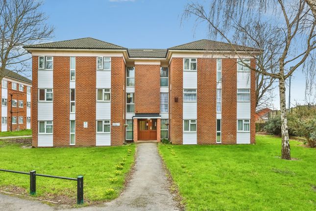 1-bed flat on 54, Lanthwaite Close, Nottinghamshire, £110,000