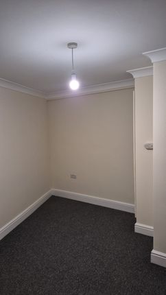 Flat 2 Canterbury Street photo 4