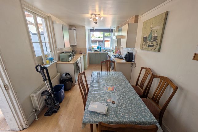 39, Mount Pleasant Road, Exeter photo 4