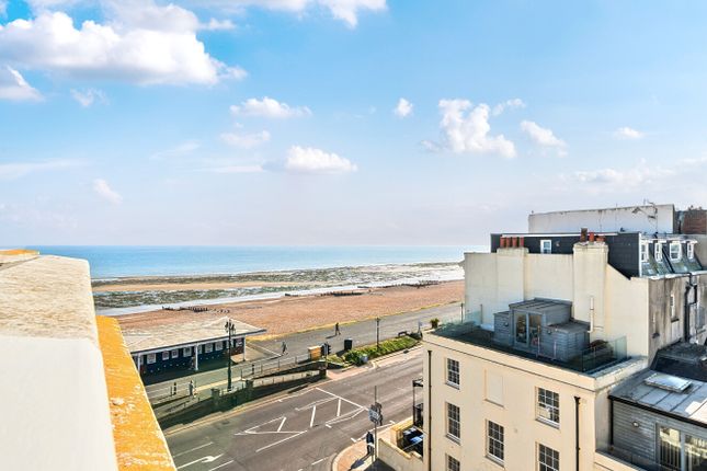 23, Nautilus, Worthing photo 4