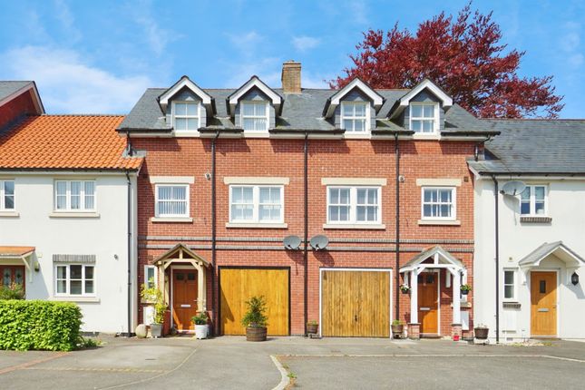 Town house for sale in Tumbling Field Lane, Tiverton