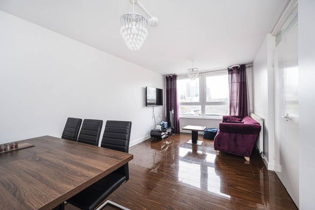 Flat for sale in Granby Street, Shoreditch, London