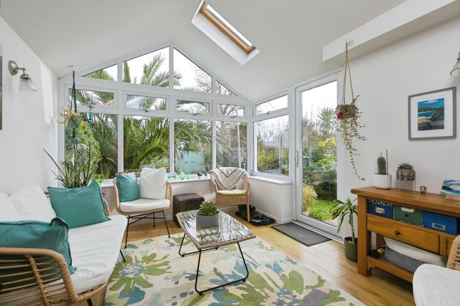 16, Robartes Terrace, Redruth photo 3