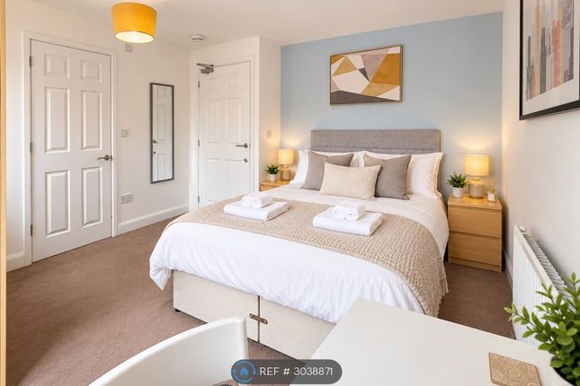Curzon St, Reading photo 2