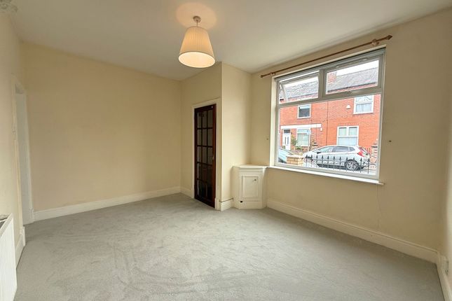 1 Albion Street, Sale photo 4