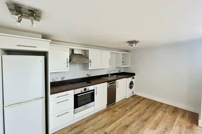 Flat 34, 90, Andersons Road, Hampshire photo 4