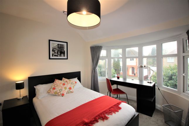 Room 4, 17, Milton Road, Reading photo 2