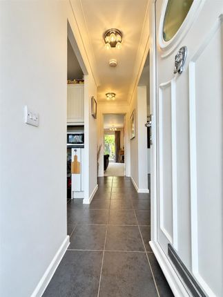Coriander Way, Whiteley photo 3