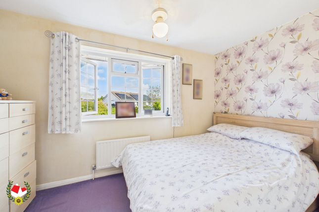 41 Fosse Close, Gloucester photo 4