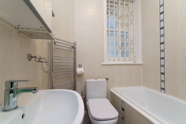 Flat for sale in Southwold Mansions, Widley Road, Maida Vale