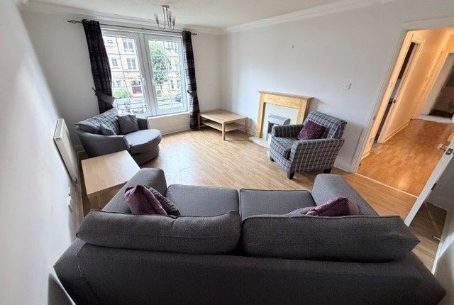 11/8, Powderhall Rigg, Edinburgh photo 3