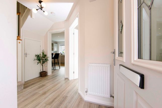 14 Woodfieldside Road, Blackwood photo 4