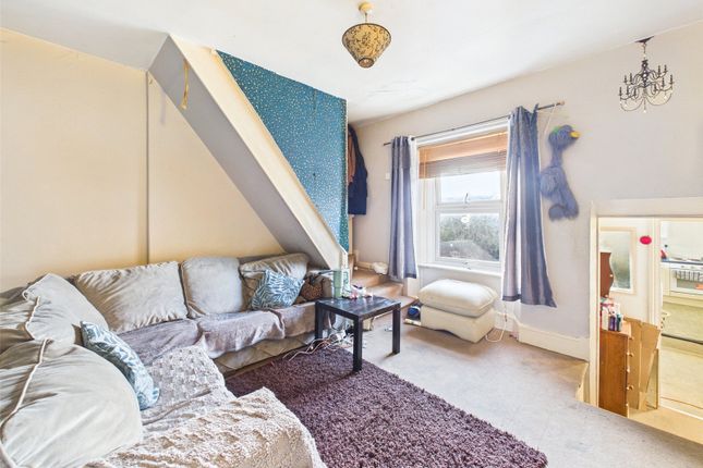 Flat 2, 27, Swiss Road, North Somerset photo 4