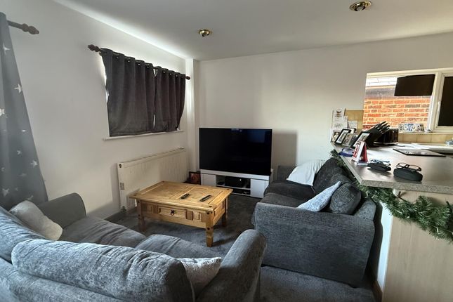 Flat 2,Tennyson House,11, Union Road, Ryde photo 5