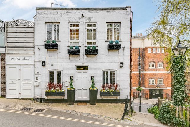 Flat to rent in The Mount, Hampstead
