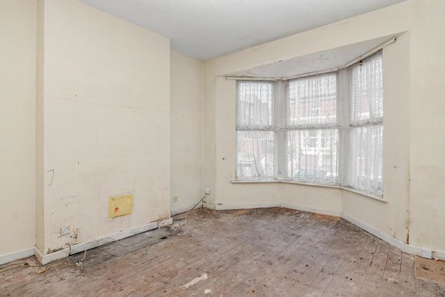 7 Chesterfield Road, Blackpool photo 2