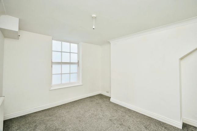Flat 5, 1, Clarence Road, Clarence Road photo 5