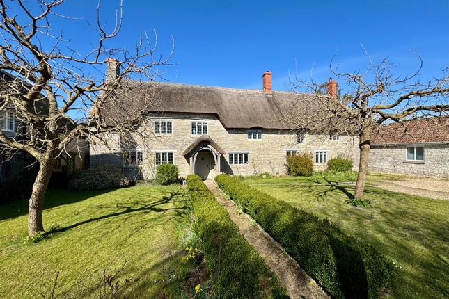 Front Shot Vine Cottage.Jpeg