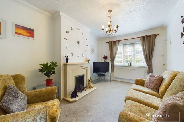 Thumbnail Terraced house for sale in Roe End, Kingsbury, London