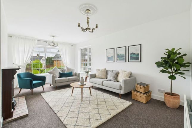 15 Veronica Drive, Nottingham photo 2
