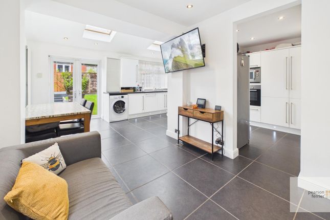 5, Lancaster Drive, Bury photo 4