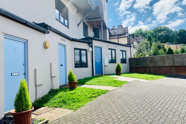 2-bed house on 4, Clifton View, Bristol, £1,250/mo