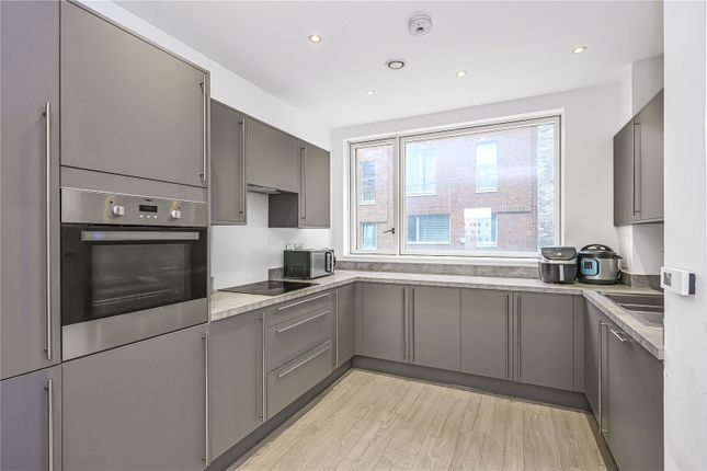 5, Benson Street, Barking photo 4