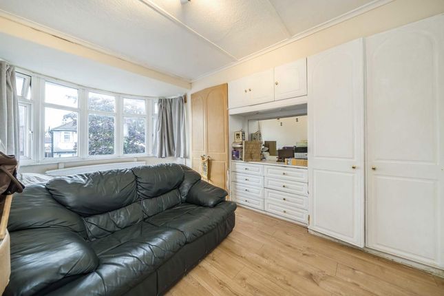 3, Lytham Grove, London photo 4