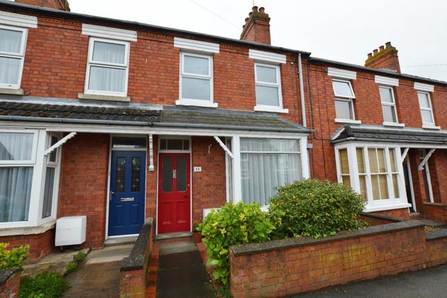 Thumbnail Terraced house to rent in Queens Road, Wollaston