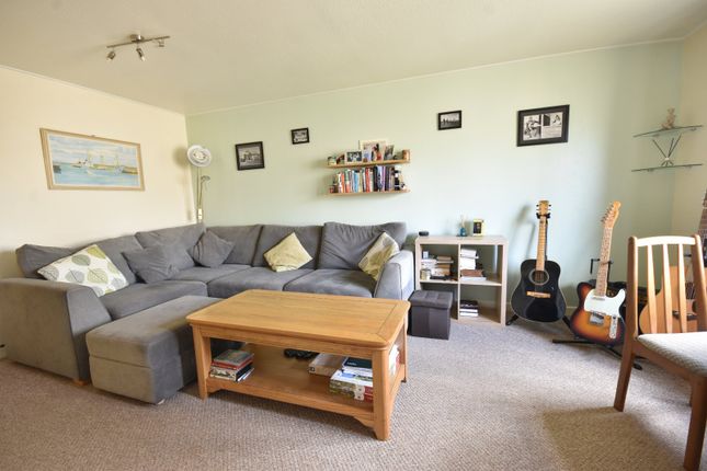 18 Altdam Farm,, Parkview Road, Salfords photo 2