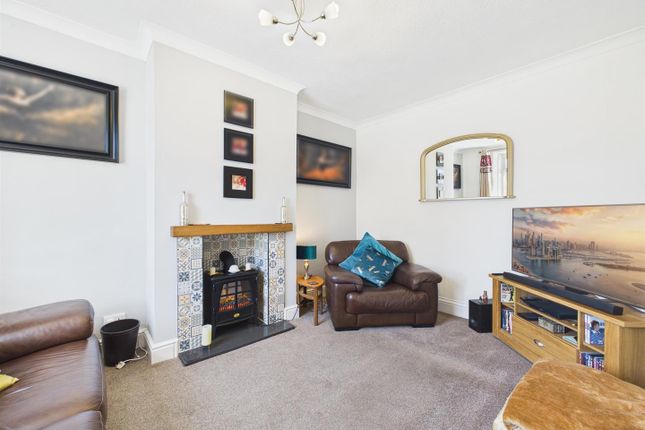 34, Llannon Road, Llanelli photo 2
