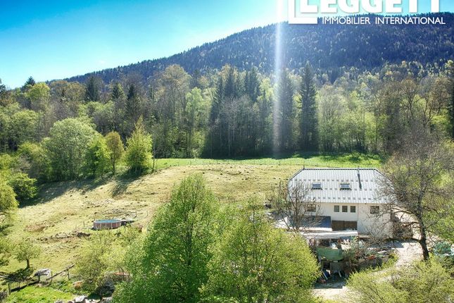 Thumbnail Villa for sale in Le Noyer, Savoie, Auvergne-Rhône-Alpes